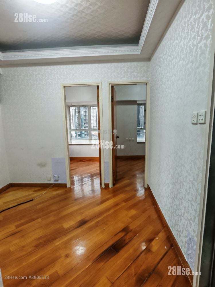 Foo Tat Building Rental 2 Bedrooms 306 ft²