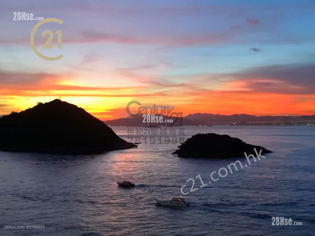 Regent Height Sell 3 Bedrooms , 2 Bathrooms 819 ft²