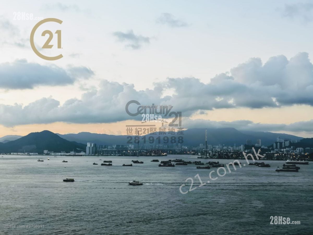 Regent Height Sell 3 Bedrooms , 2 Bathrooms 819 ft²