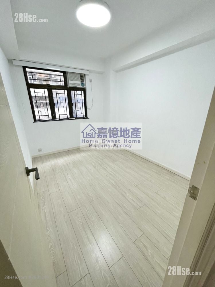 Apartment Rental 2 Bedrooms , 1 Bathroom 420 ft²
