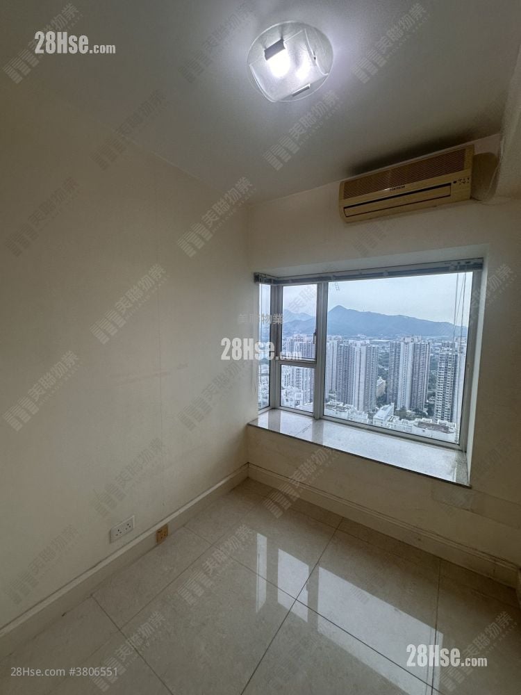 Central Park Towers Sell 2 Bedrooms 498 ft²