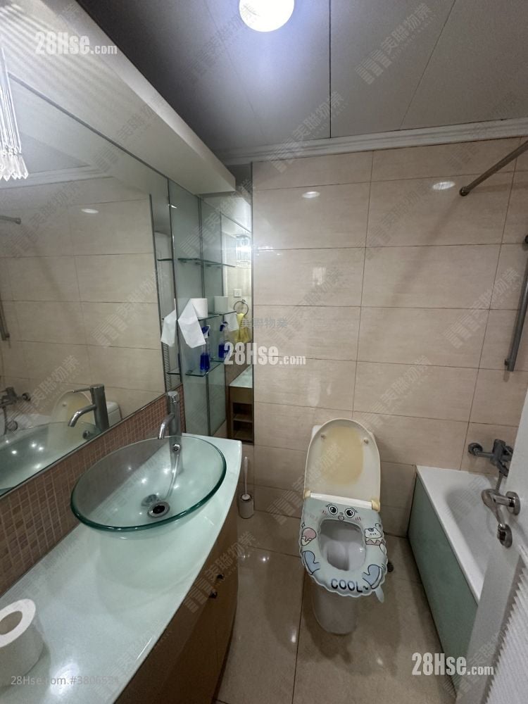 Central Park Towers Sell 2 Bedrooms 498 ft²