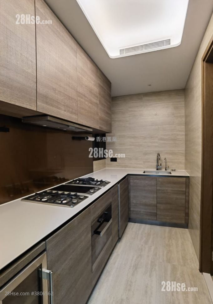 The Wings Rental 3 Bedrooms , 2 Bathrooms 673 ft²