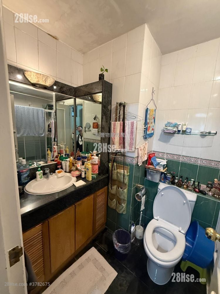 Jubilant Place Sell 3 Bedrooms , 2 Bathrooms 778 ft²