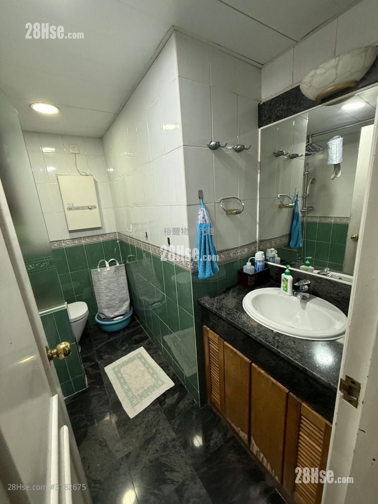 Jubilant Place Sell 3 Bedrooms , 2 Bathrooms 778 ft²