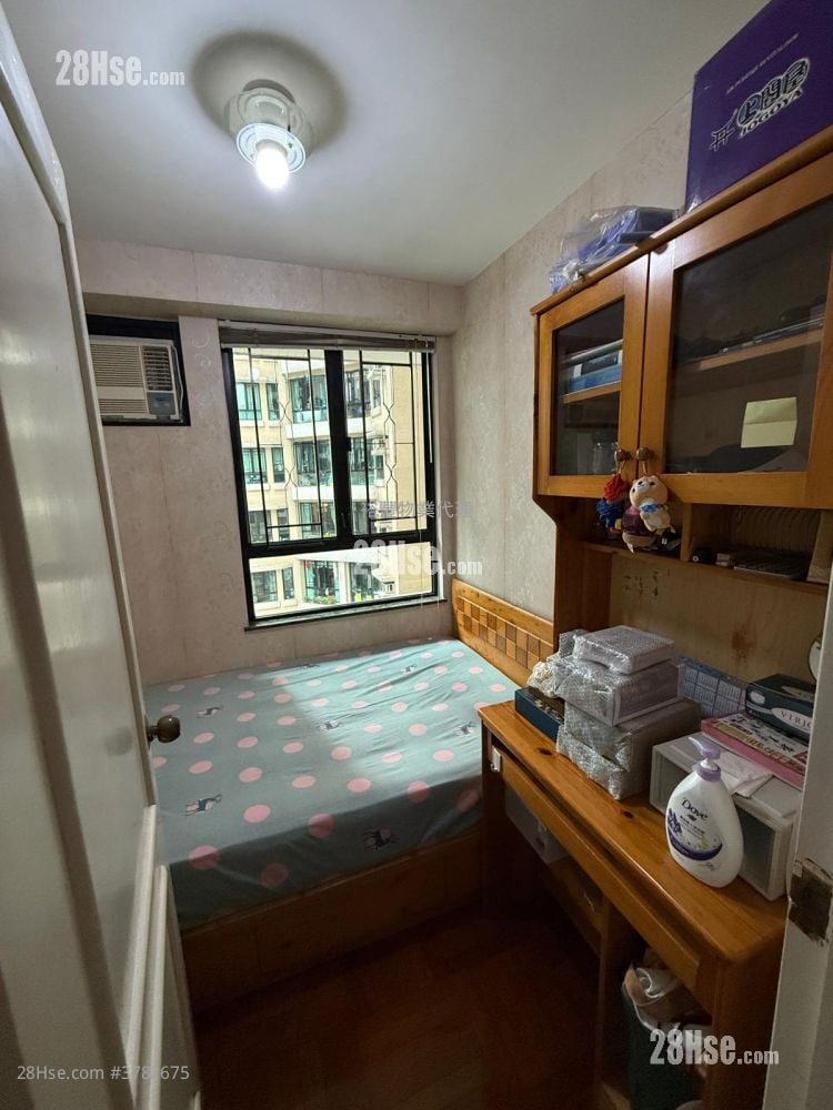 Jubilant Place Sell 3 Bedrooms , 2 Bathrooms 778 ft²