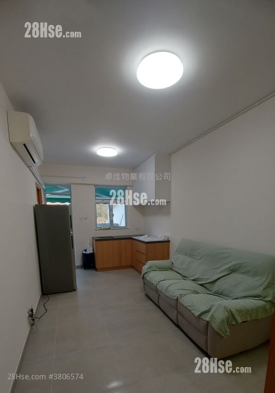 Chinese Mansion Sell 3 Bedrooms , 1 Bathroom 426 ft²