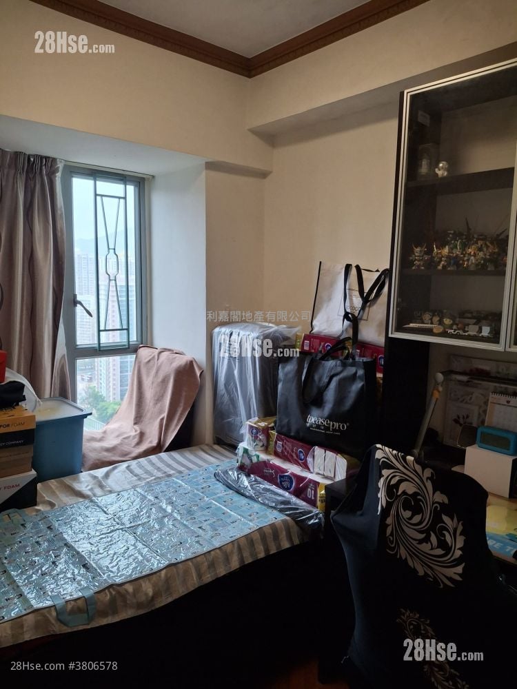 Tierra Verde Sell 3 Bedrooms , 2 Bathrooms 675 ft²