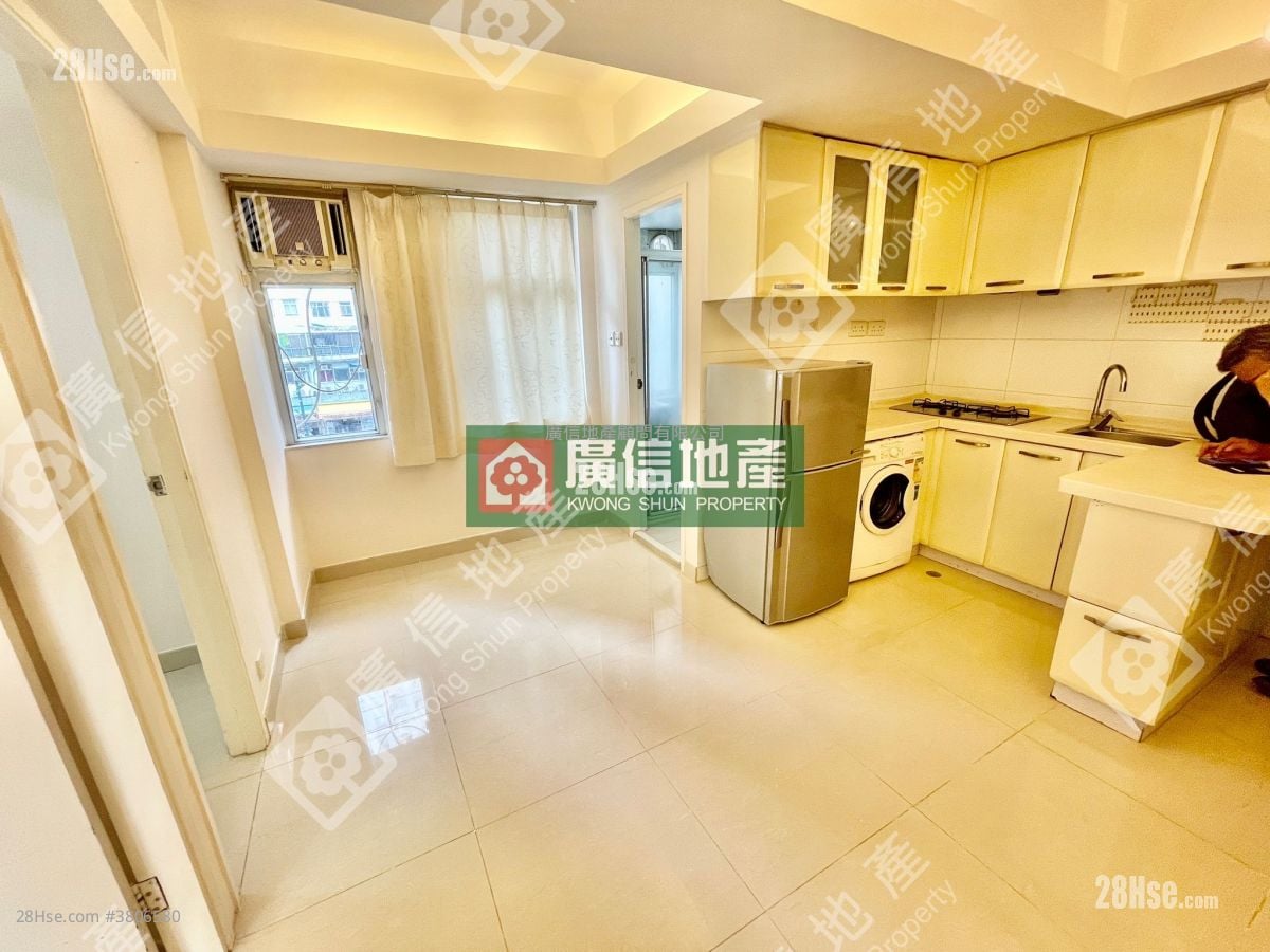 有利楼 租盘 2 房 , 1 浴室 323 平方尺