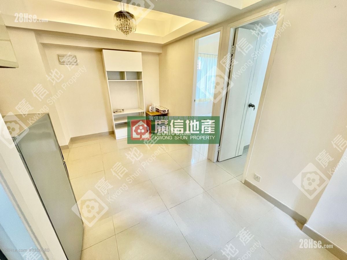 有利楼 租盘 2 房 , 1 浴室 323 平方尺