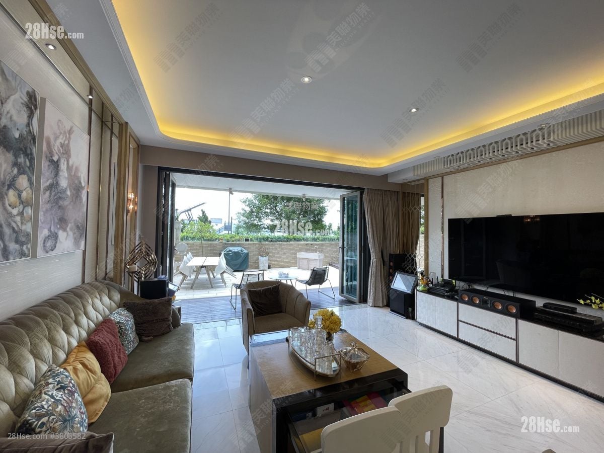 厅: 逸珑湾 售盘 4 房 , 4 浴室 1,620 平方尺