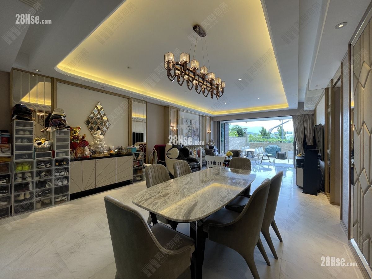 厅: 逸珑湾 售盘 4 房 , 4 浴室 1,620 平方尺