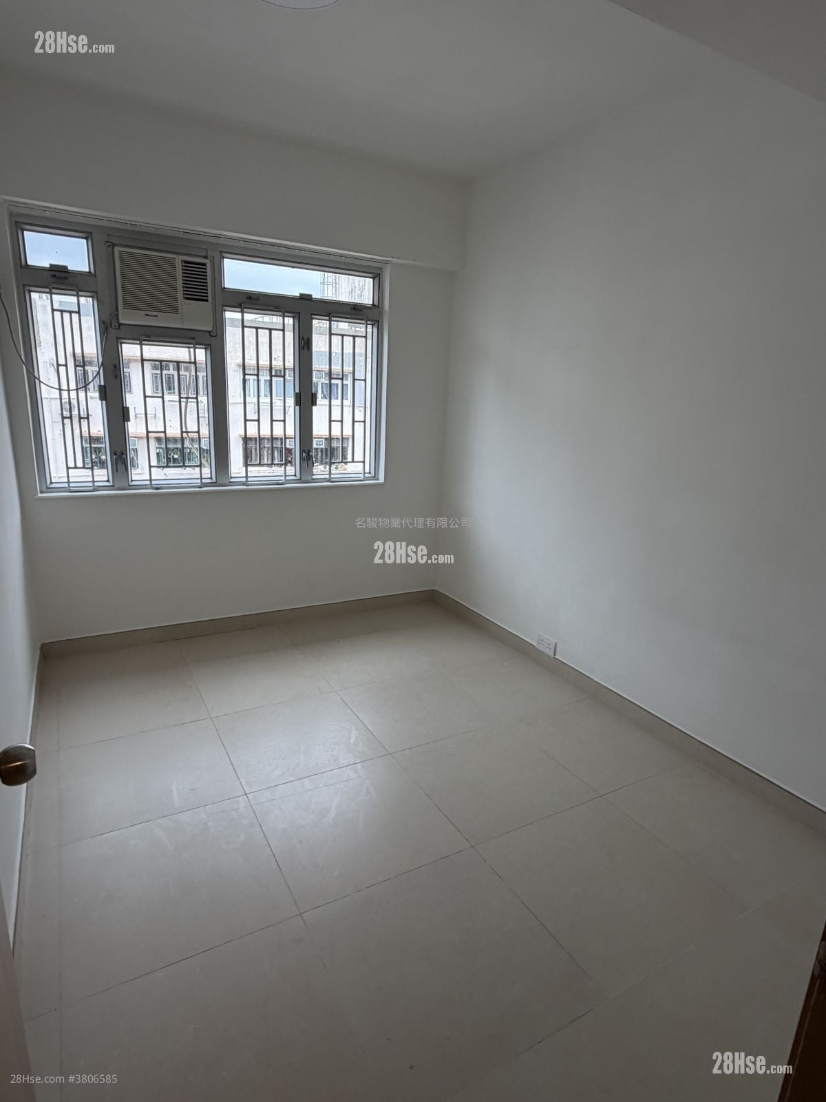 新都城大厦 租盘 2 房 , 1 浴室 485 平方尺