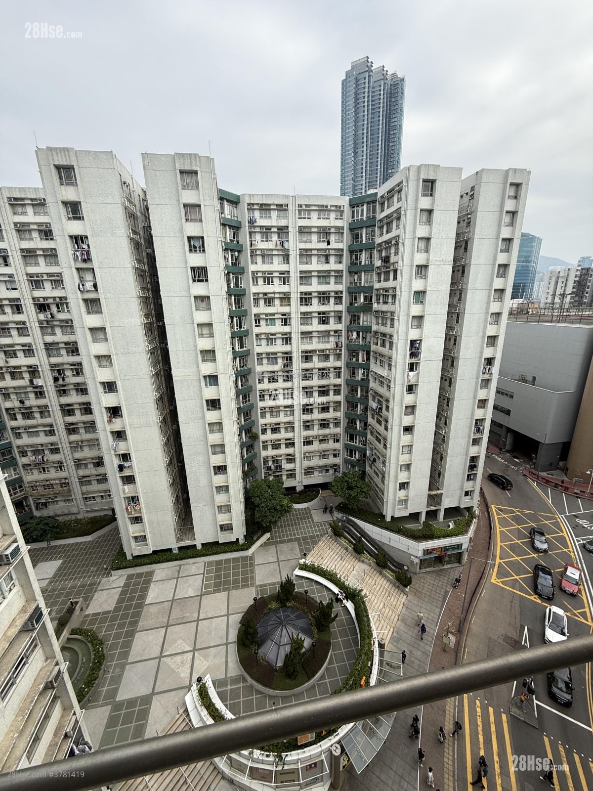 Whampoa Garden Rental 4 Bedrooms , 2 Bathrooms 729 ft²
