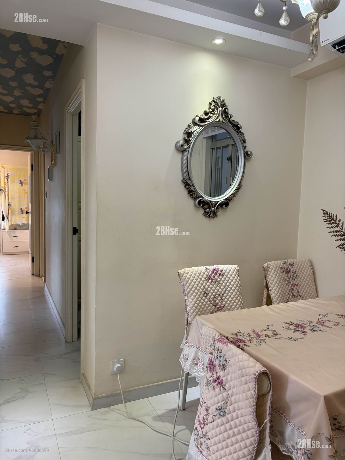 港湾豪庭 租盘 4 房 , 2 浴室 601 平方尺