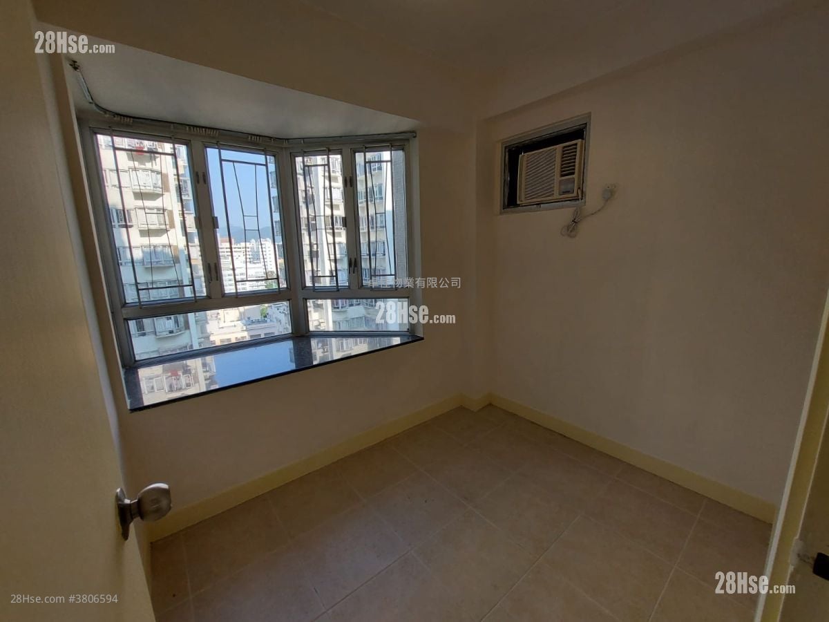 Grandeur Garden Sell 2 Bedrooms , 1 Bathroom 328 ft²