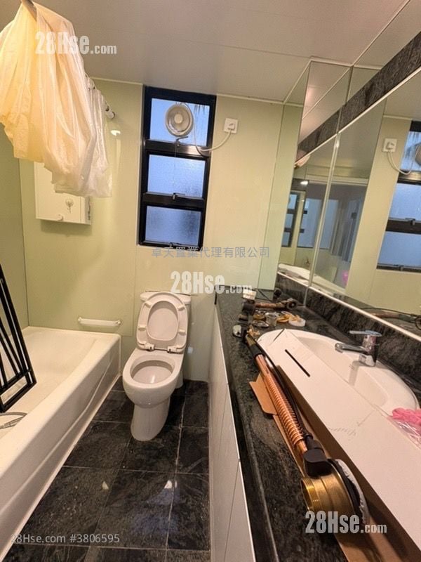 欣荣花园 售盘 2 房 , 1 浴室 566 平方尺