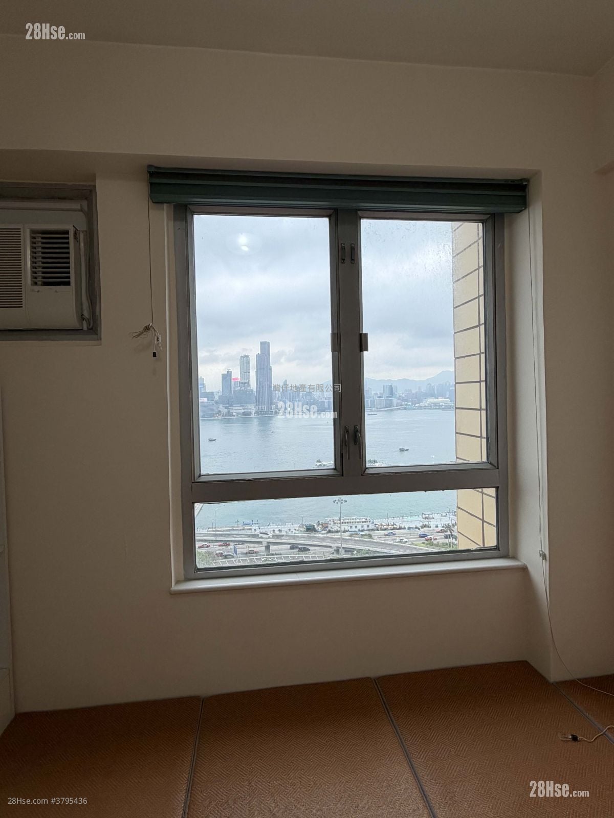 Elizabeth House Rental 2 Bedrooms , 1 Bathroom 540 ft²