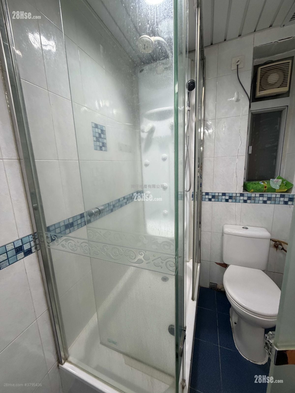 Elizabeth House Rental 2 Bedrooms , 1 Bathroom 540 ft²