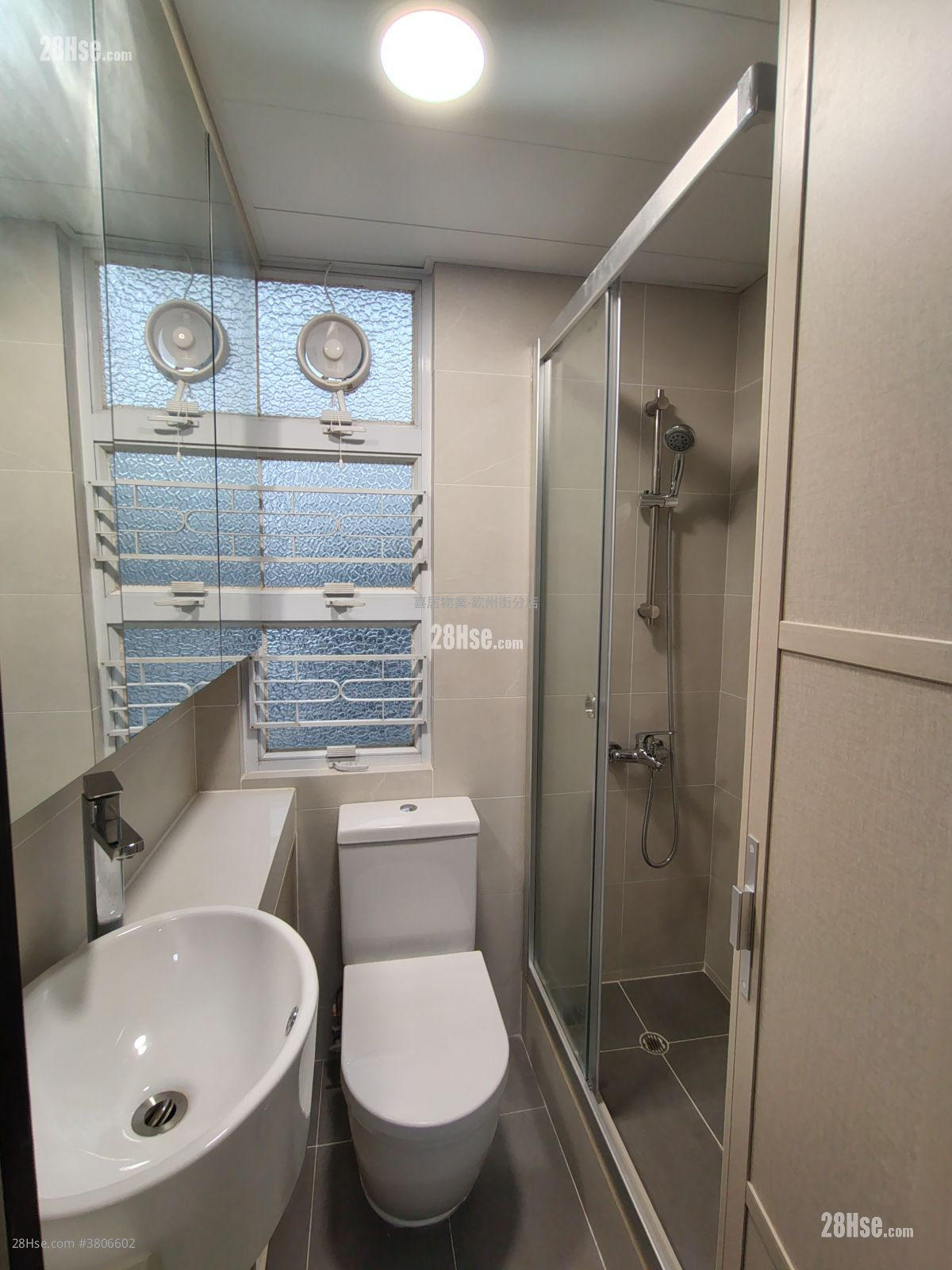 维邦大厦 售盘 2 房 , 1 浴室 292 平方尺