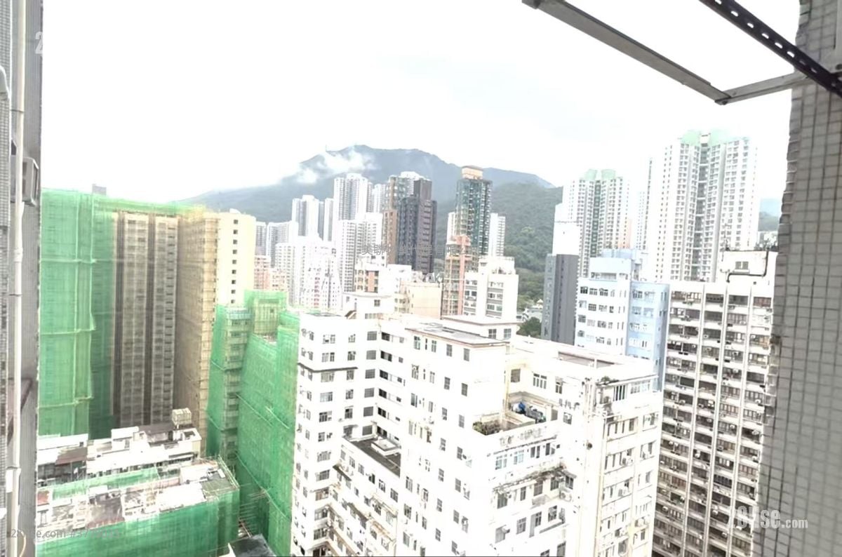 Taikoo Shing Sell 3 Bedrooms , 1 Bathroom 489 ft²