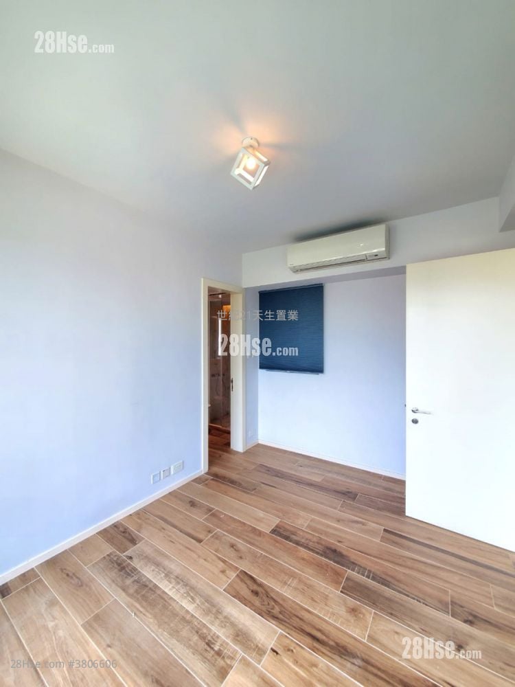 The Carmel Sell 3 Bedrooms , 2 Bathrooms 804 ft²