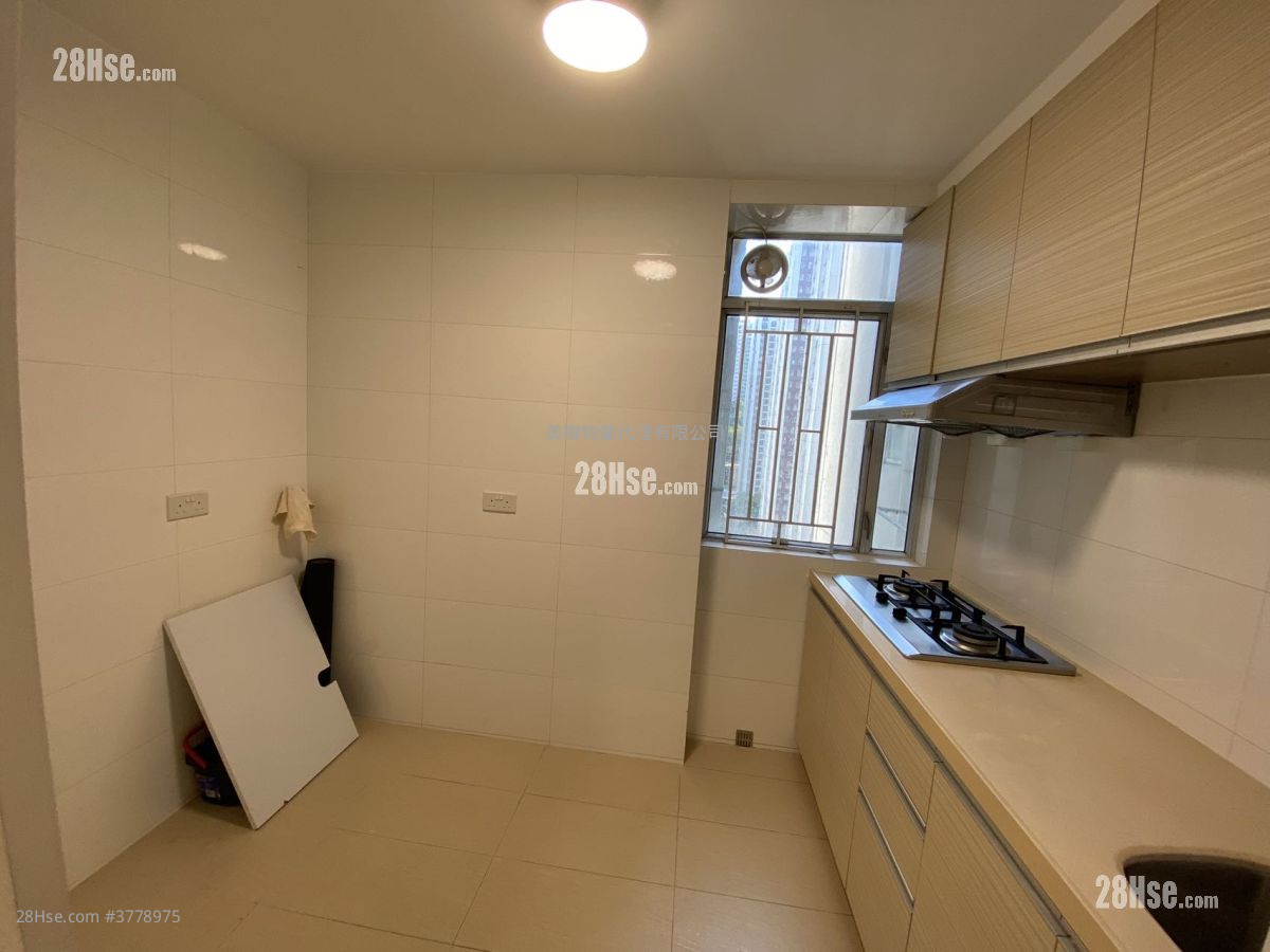 太古城 租盘 3 房 , 2 浴室 922 平方尺