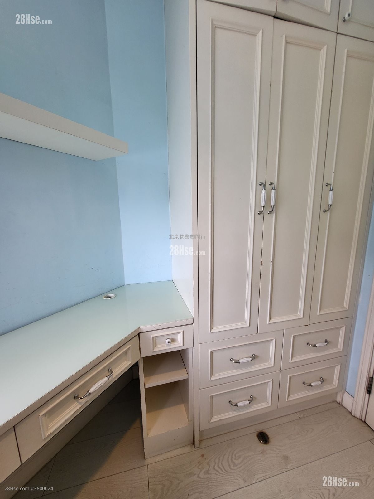 Kornhill Rental 596 ft²