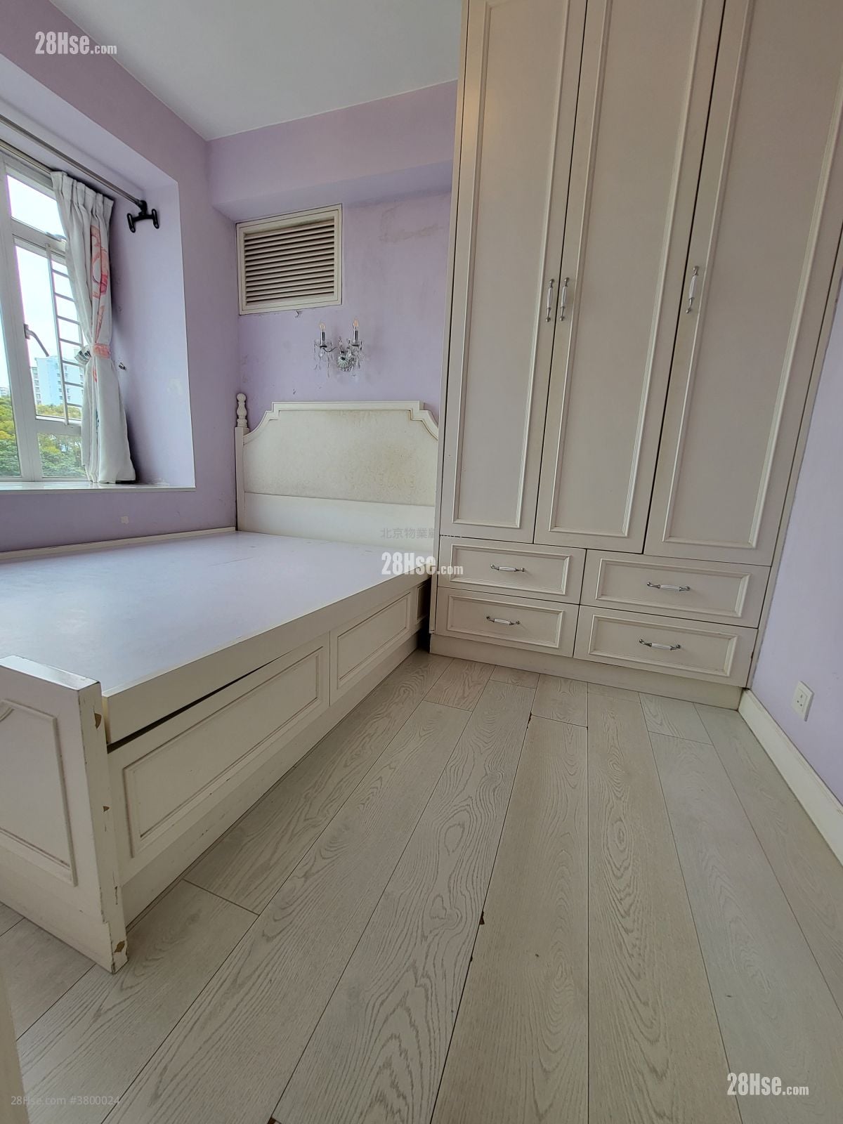 Kornhill Rental 596 ft²