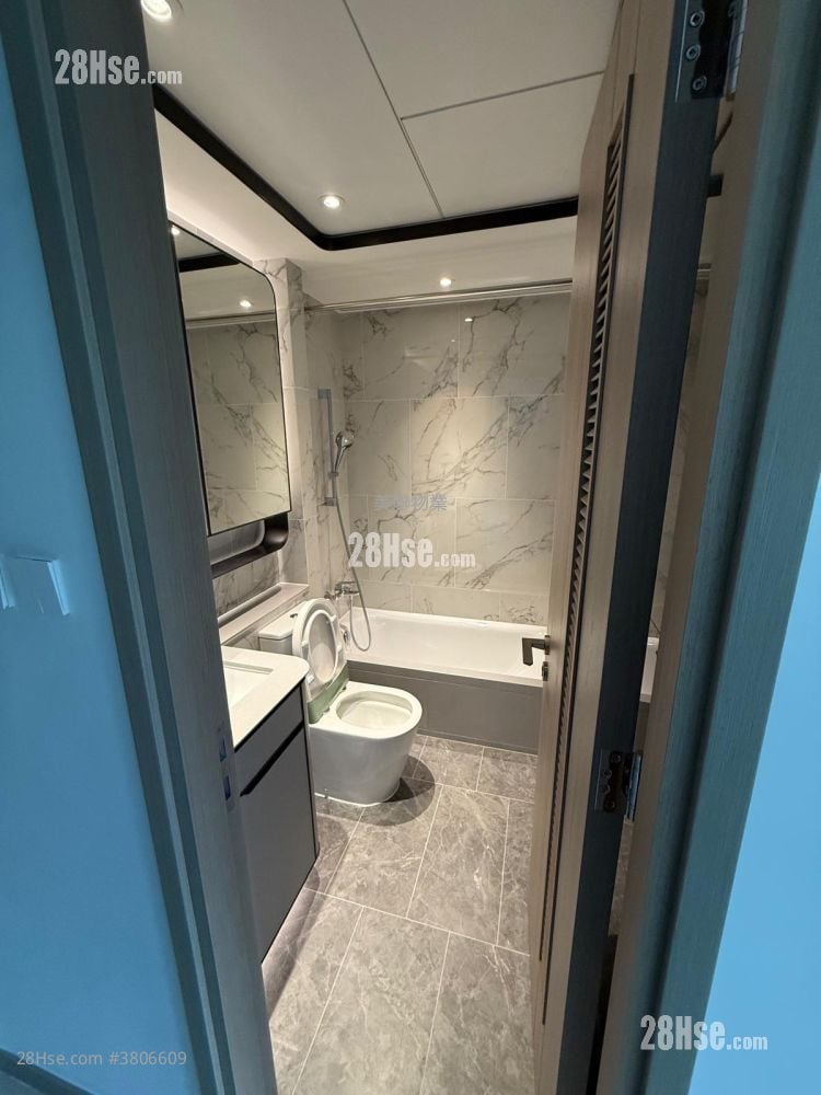 朗誉 售盘 1 房 305 平方尺