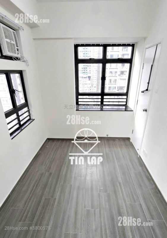 Flora Court 租盘 1 房 , 1 浴室 313 平方尺