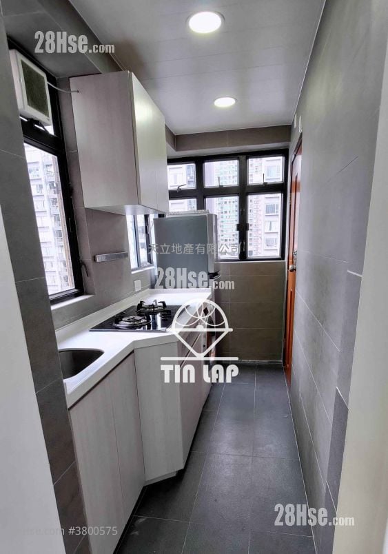 Flora Court 租盘 1 房 , 1 浴室 313 平方尺