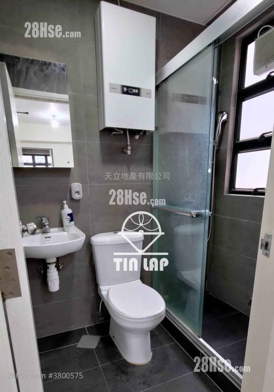 Flora Court 租盘 1 房 , 1 浴室 313 平方尺