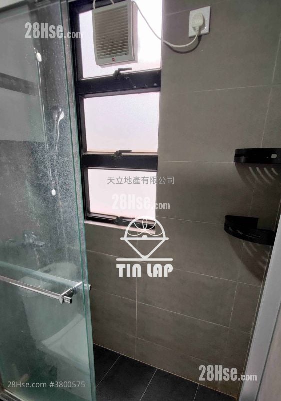 Flora Court 租盘 1 房 , 1 浴室 313 平方尺