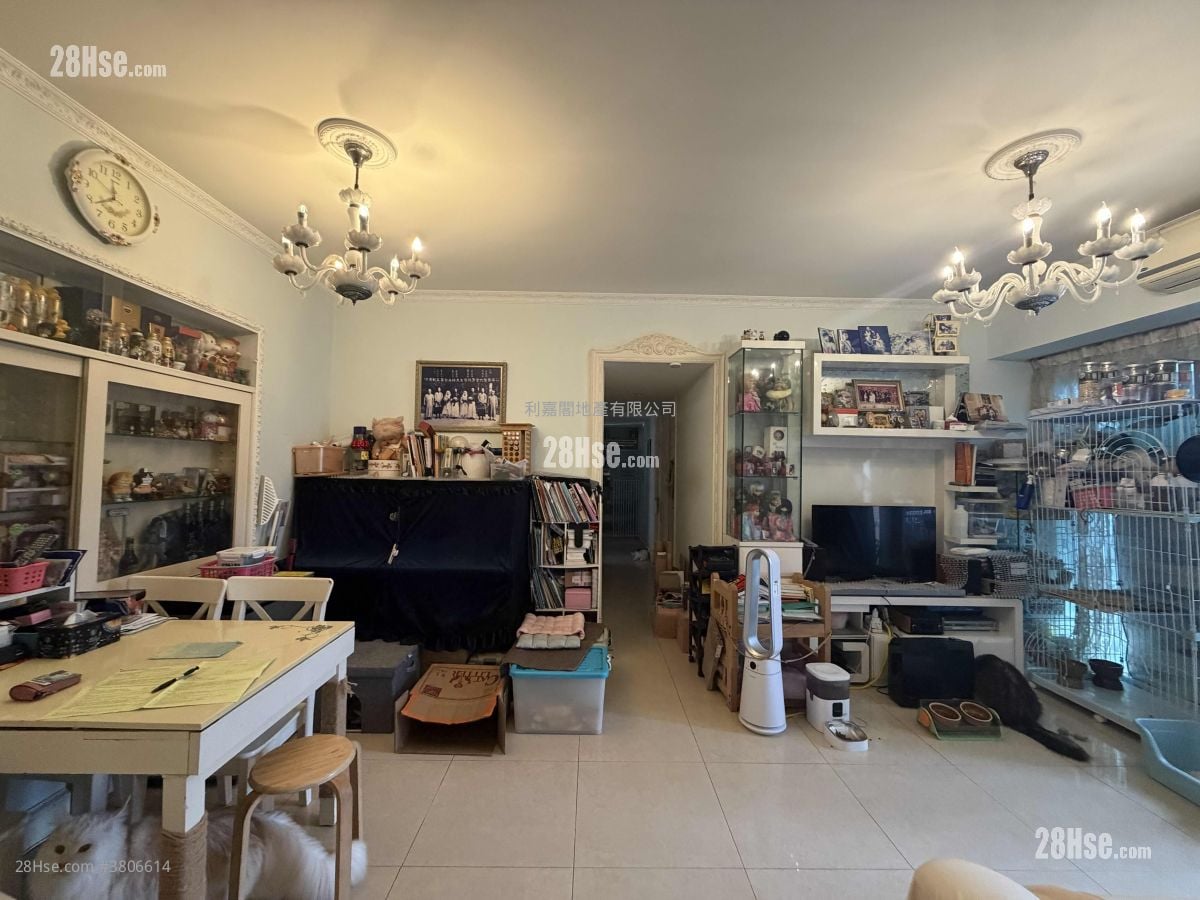 名城 售盘 4 房 958 平方尺