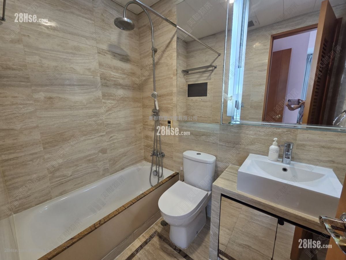 御凯 售盘 3 房 728 平方尺