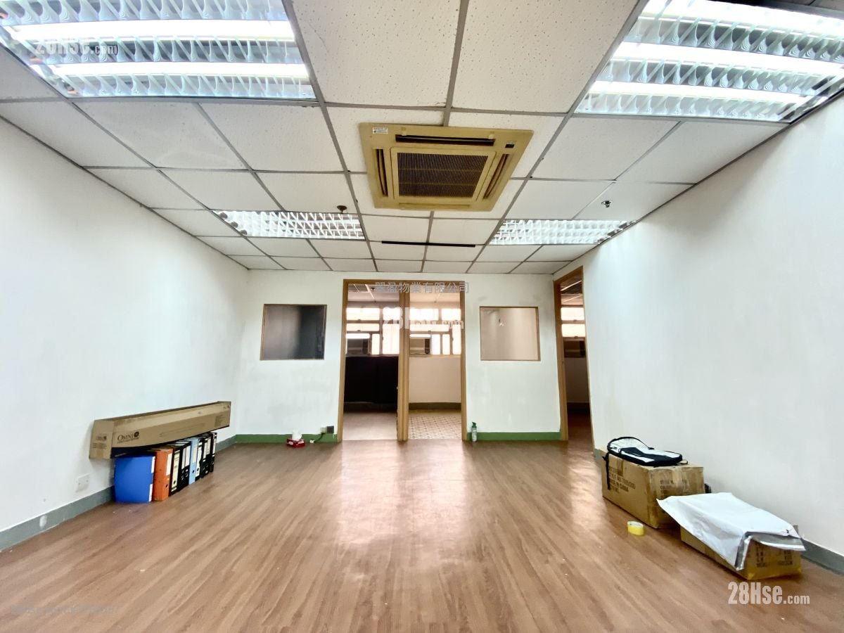 Lucky Factory Building Rental 460 ft²