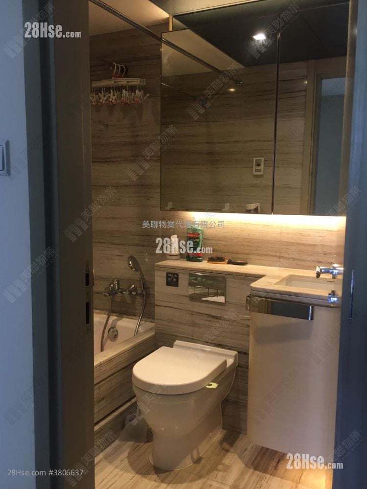 The Wings Rental 3 Bedrooms , 2 Bathrooms 666 ft²