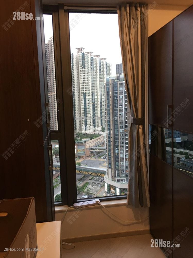 The Wings Rental 3 Bedrooms , 2 Bathrooms 666 ft²