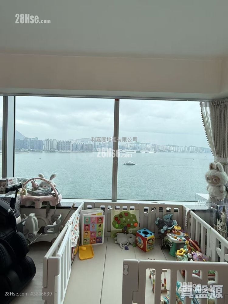 海名轩 售盘 3 房 1,356 平方尺