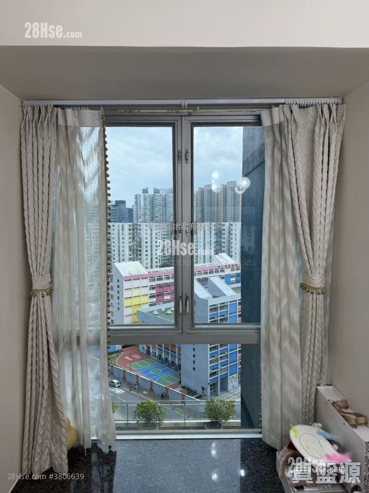 海名轩 售盘 3 房 1,356 平方尺