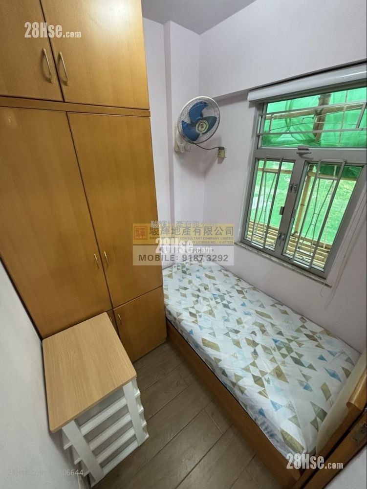 广荣大厦 售盘 2 房 , 1 浴室 283 平方尺