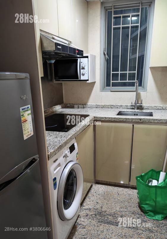 凯帆轩 租盘 2 房 , 1 浴室 465 平方尺