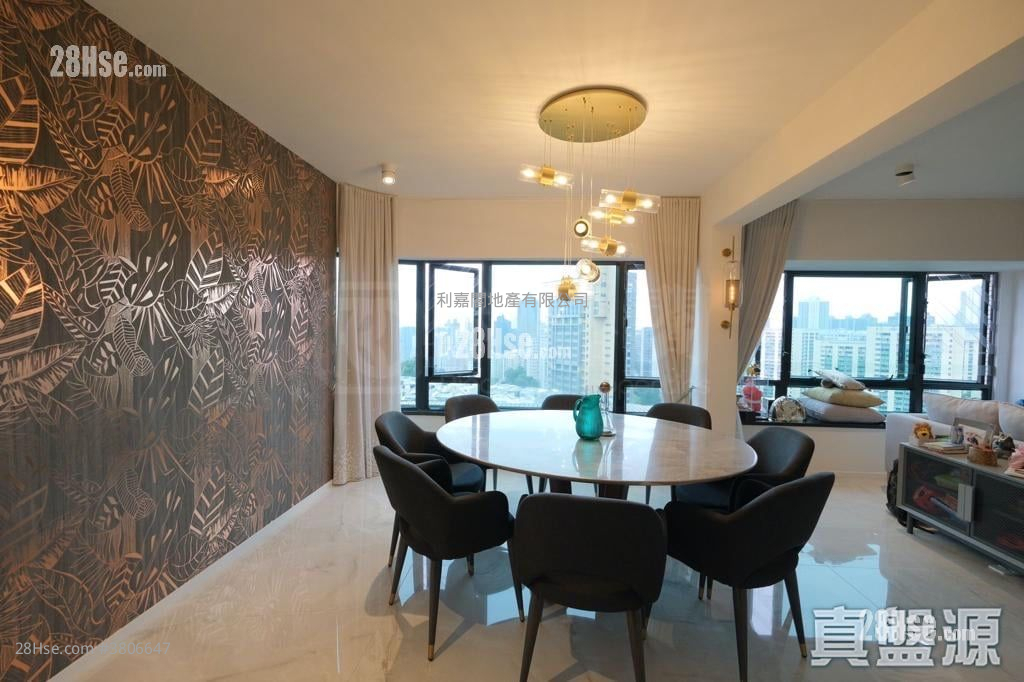 King's Park Villa Sell 3 Bedrooms 1,812 ft²