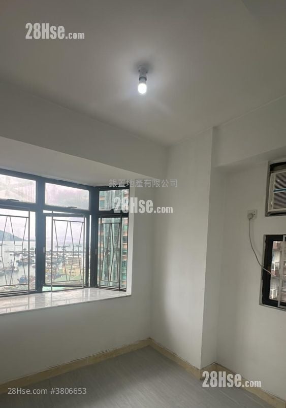 福群大樓 售盤 2 房 , 1 浴室 325 平方呎