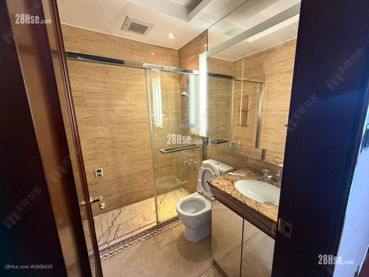 The Palazzo Rental 1,461 ft²