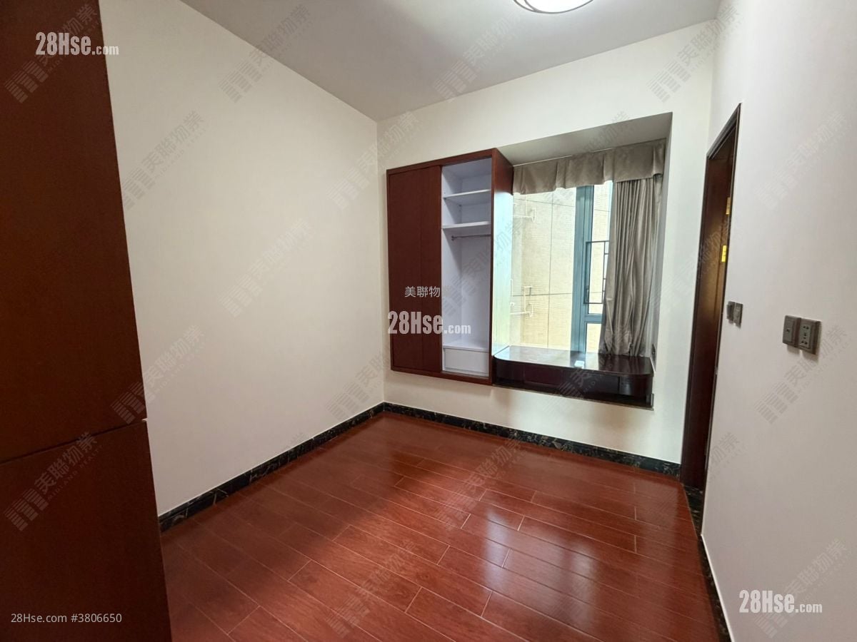 The Palazzo Rental 1,461 ft²