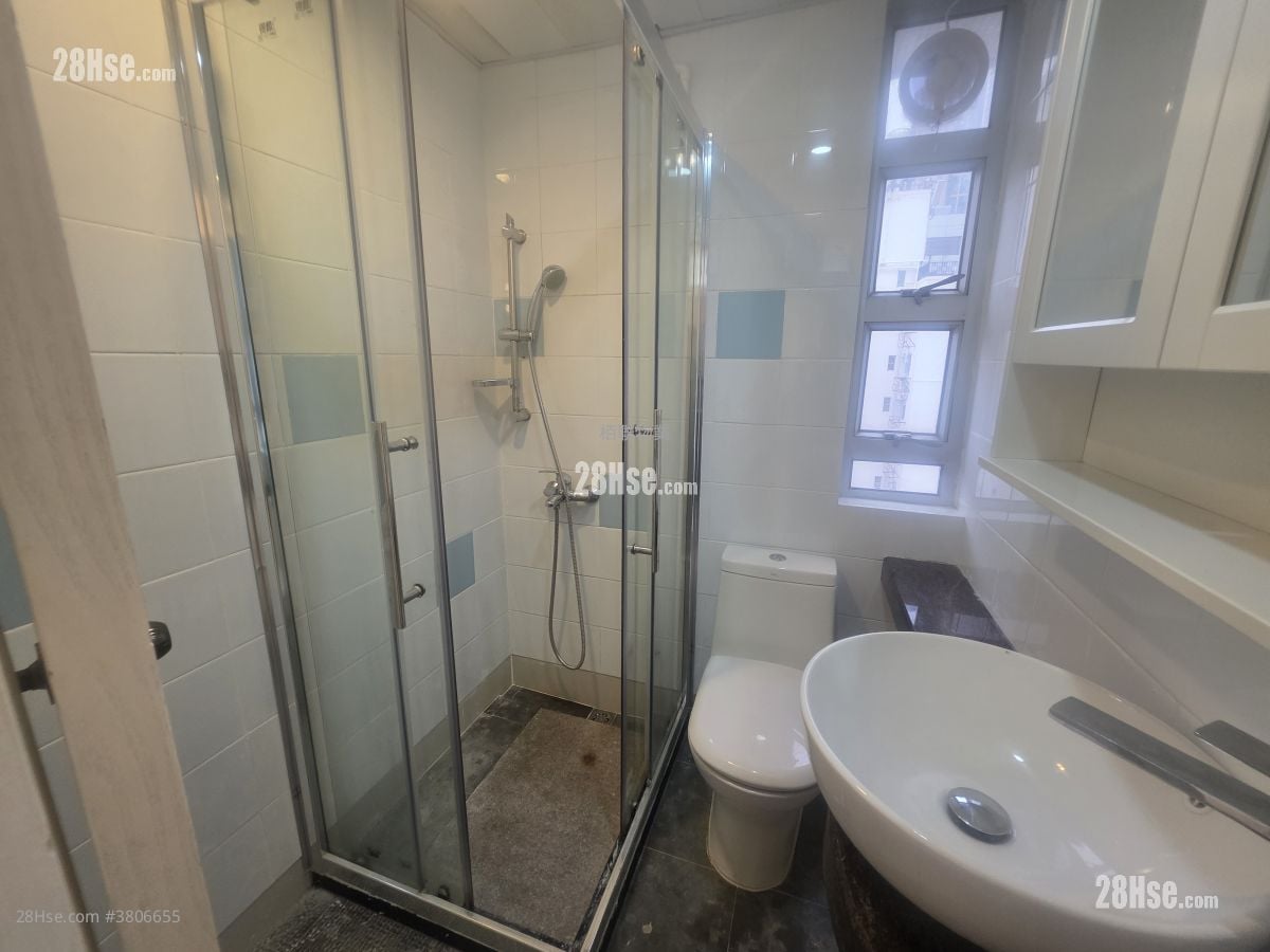 Tai Sang Building Rental 3 Bedrooms , 1 Bathroom 617 ft²