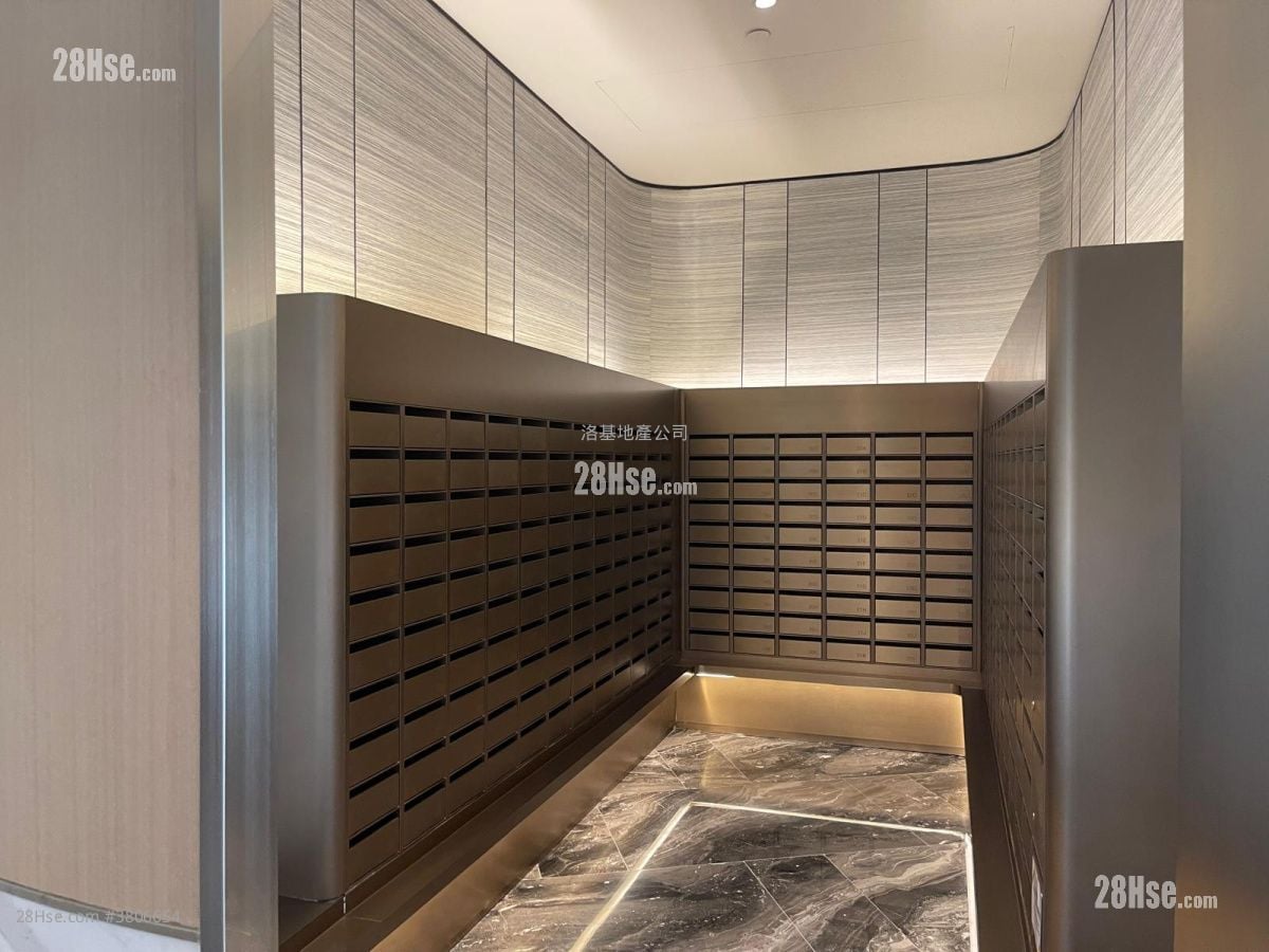 The Aperture Rental 2 Bedrooms , 1 Bathroom 442 ft²