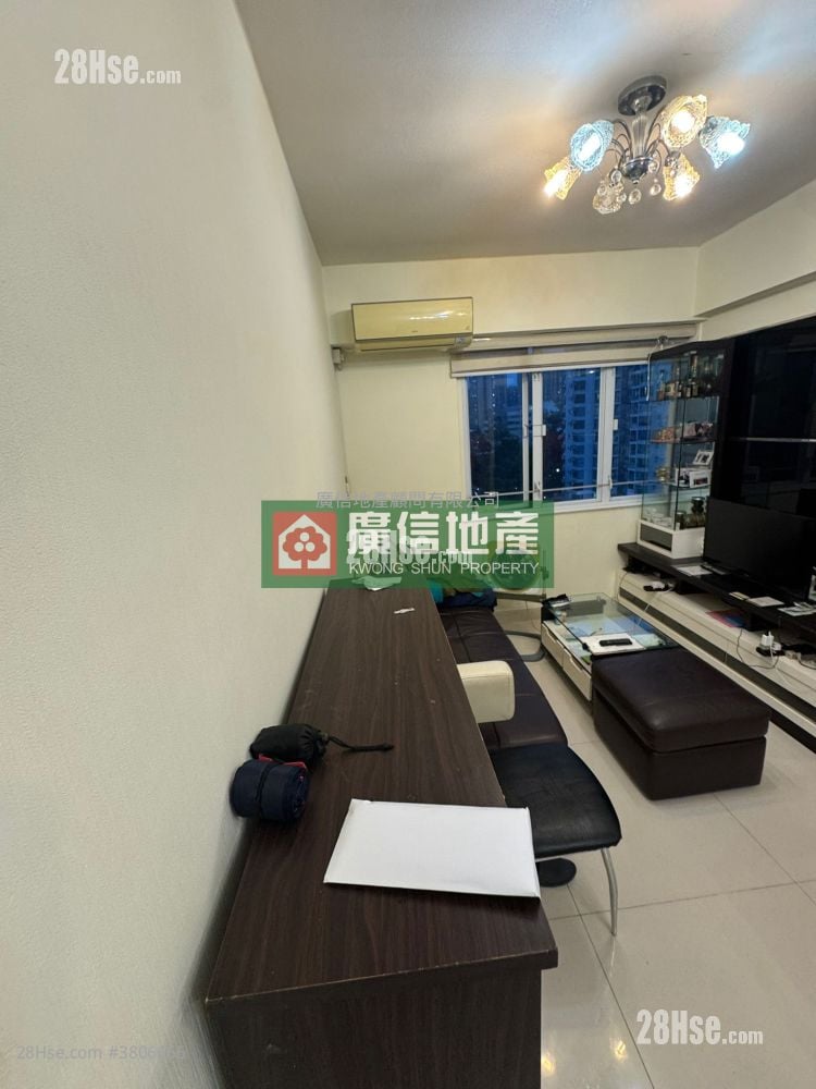 Yun Kai Building Sell 2 Bedrooms , 1 Bathroom 438 ft²